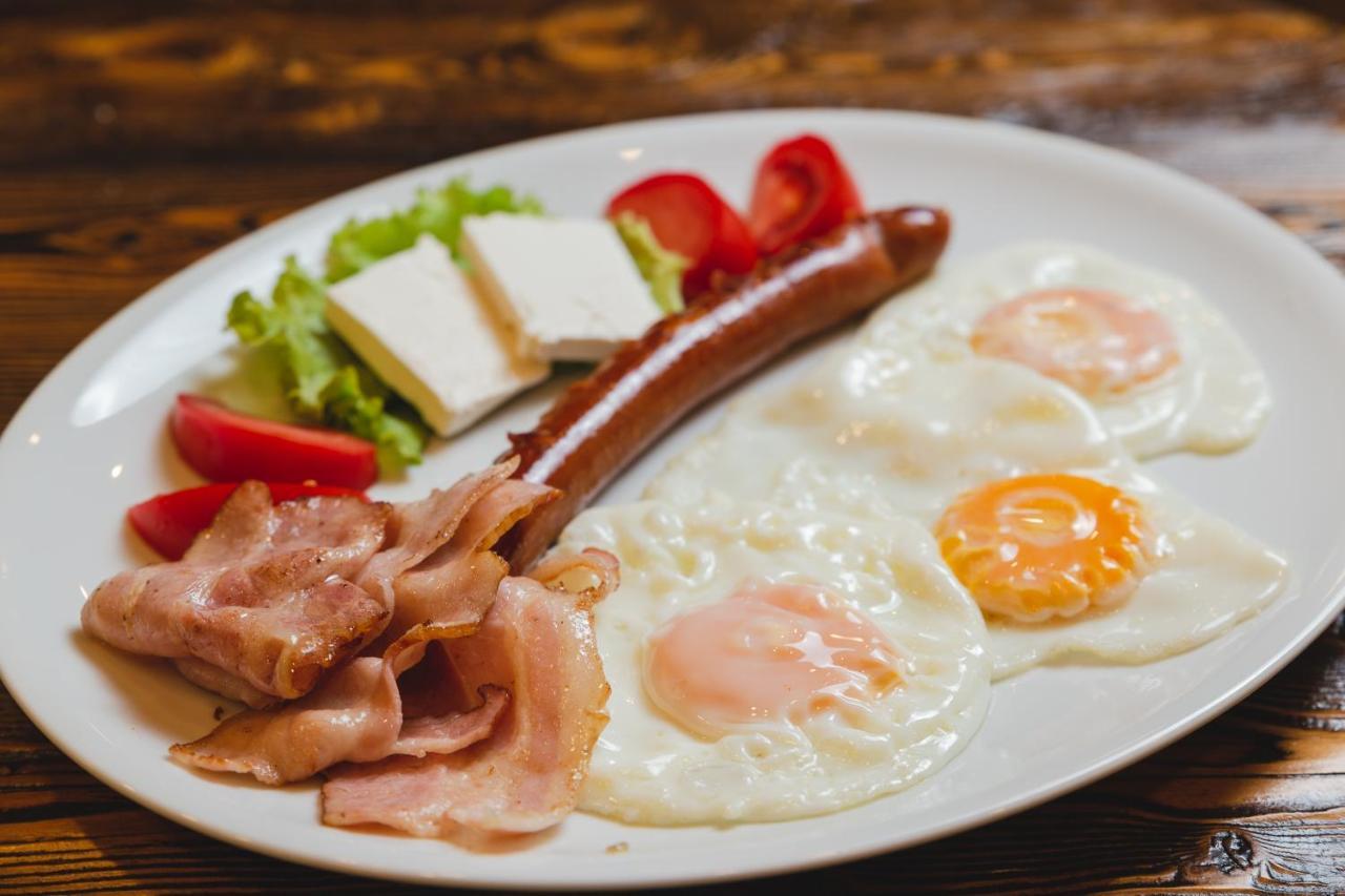Hotel Keto Podgorica Esterno foto
