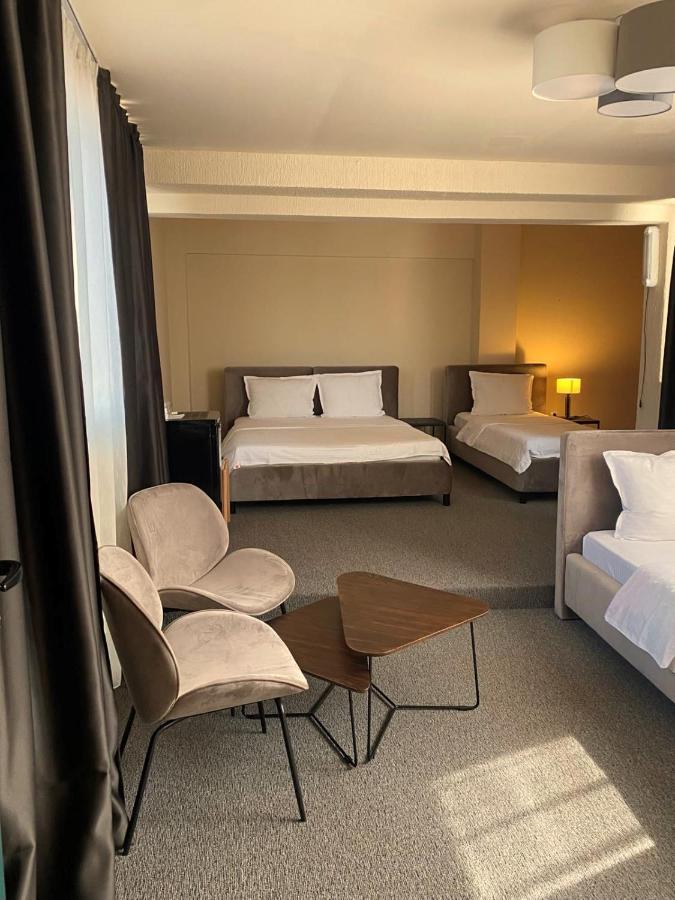 Hotel Keto Podgorica Esterno foto