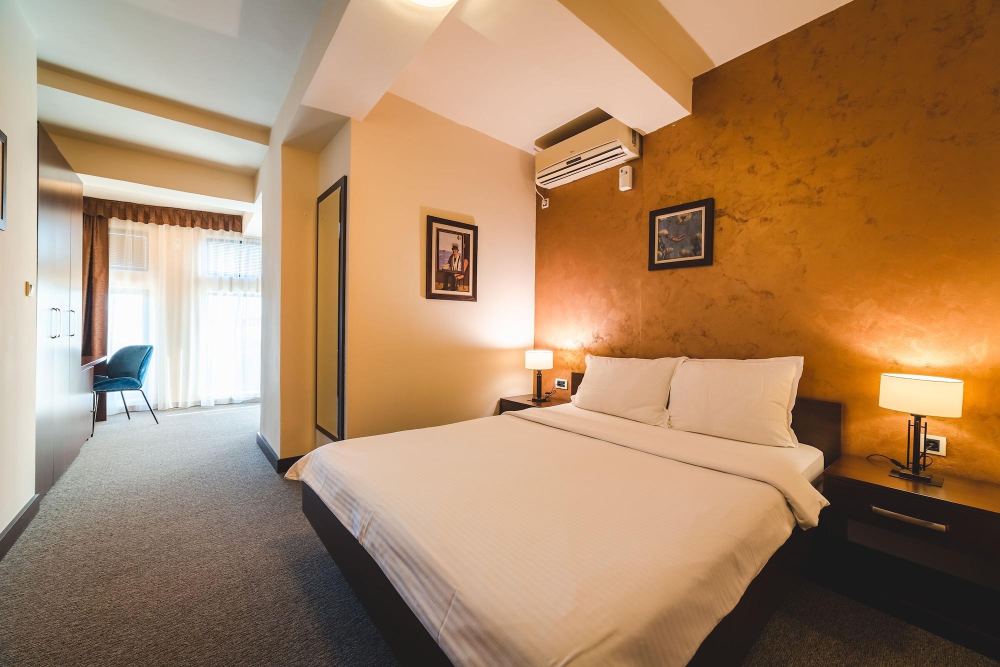 Hotel Keto Podgorica Esterno foto