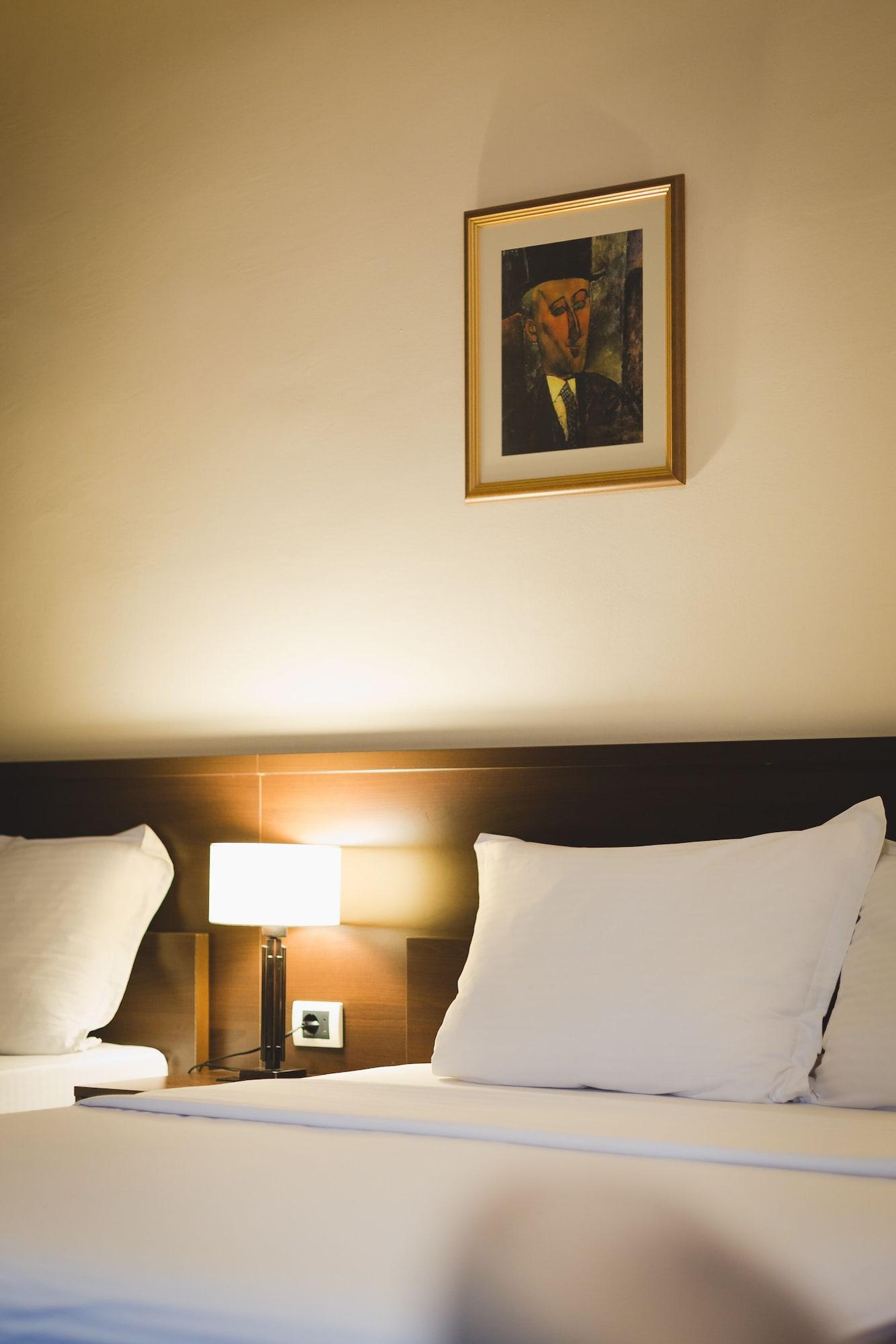 Hotel Keto Podgorica Esterno foto